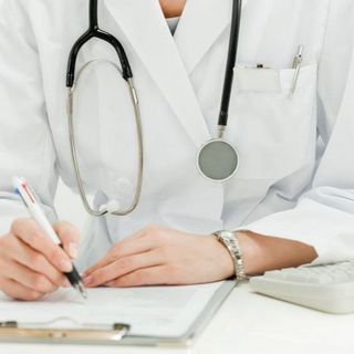 Обращаться в стол справок